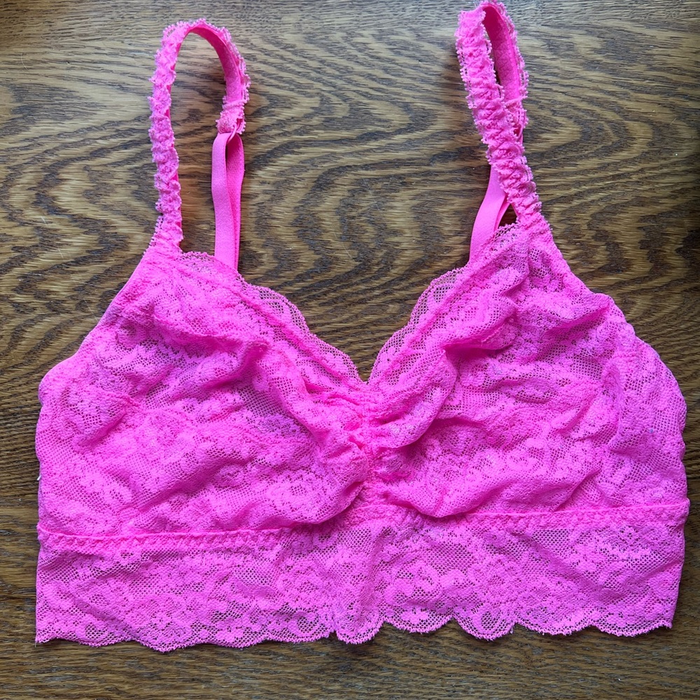 VS pink bralette
